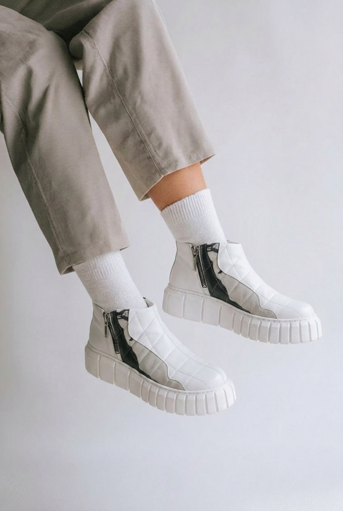 Papucei Ankle Boot( Size 7)