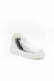 Papucei Ankle Boot( Size 7)